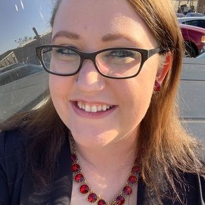 Meet your Posher, Marianne